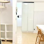 N303 - Comodo Con Giardino A Apartament