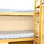 N303 - Comodo Con Giardino A *